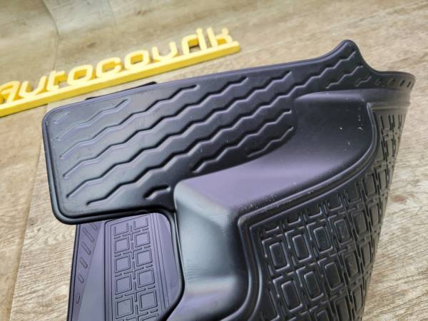 Коврики в салон Hyundai Palisade (2020)  3D с бортиком  3 ряд